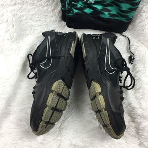 Nike AirTraining Black Sneakers/Athletic Shoes